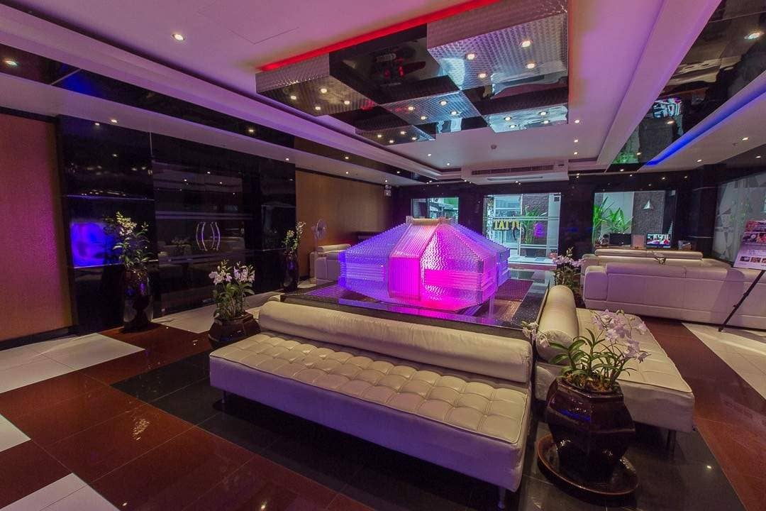 Продажа недвижимости Absolute Bangla suites, Таиланд, Пхукет, Патонг | Villacarte