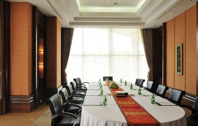 Rent apartments Movenpick Resort and Spa Karon, Thailand, Phuket, Karon | Villacarte