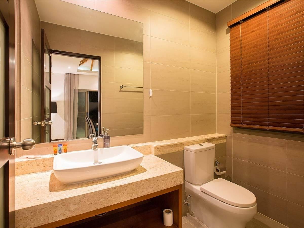 Rent villa Daisy, Thailand, Phuket, Nai Harn | Villacarte