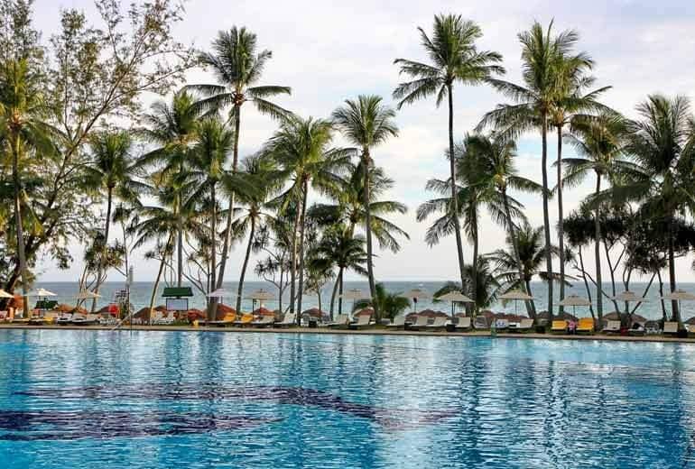 Rent apartments Oceanfront Grande Suite, Thailand, Phuket, Karon | Villacarte