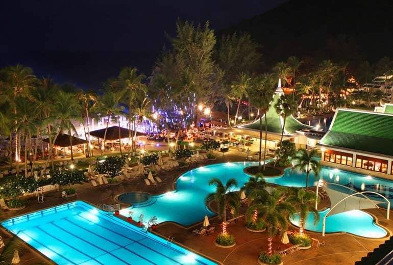 Rent apartments Oceanfront Grande Suite, Thailand, Phuket, Karon | Villacarte