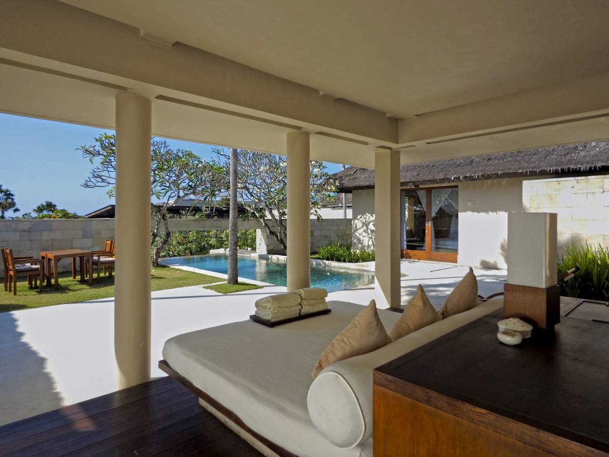 Rent villa Alice, Indonesia, Bali, Nusa Dua | Villacarte