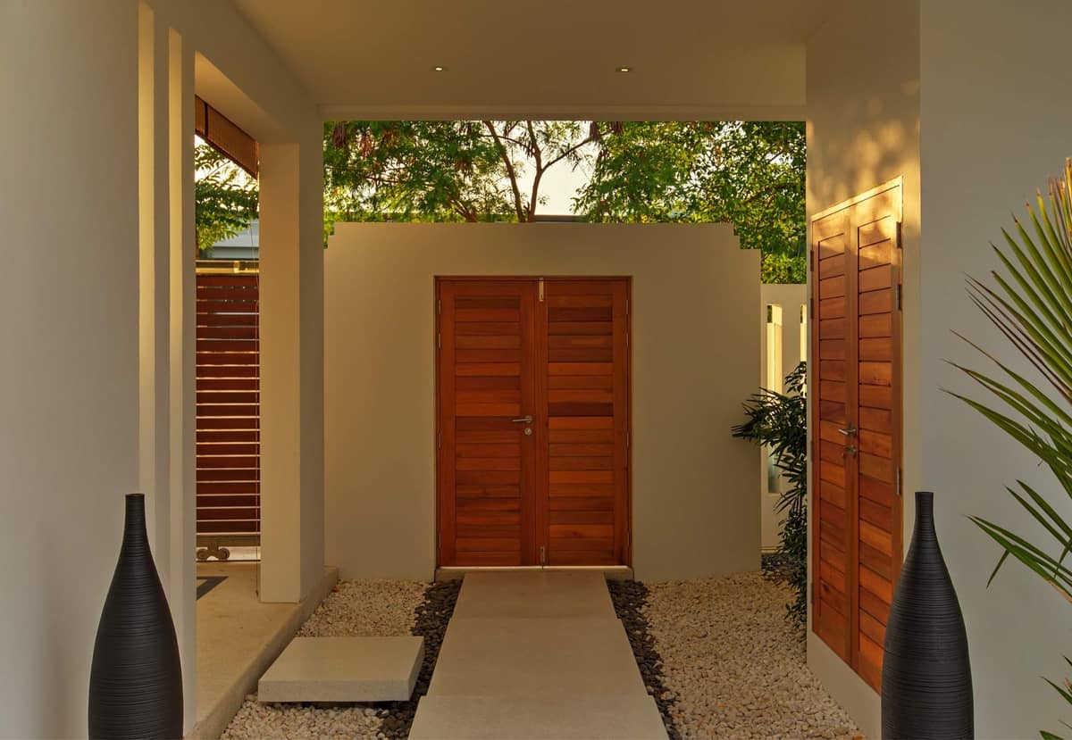 Rent villa Baannaraya, Thailand, Phuket, Nai Harn | Villacarte