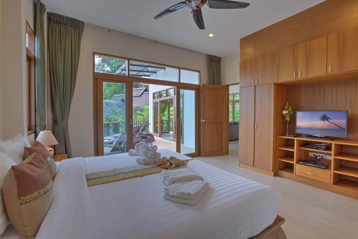 Rent villa Patong Hill 8, Thailand, Phuket, Patong | Villacarte