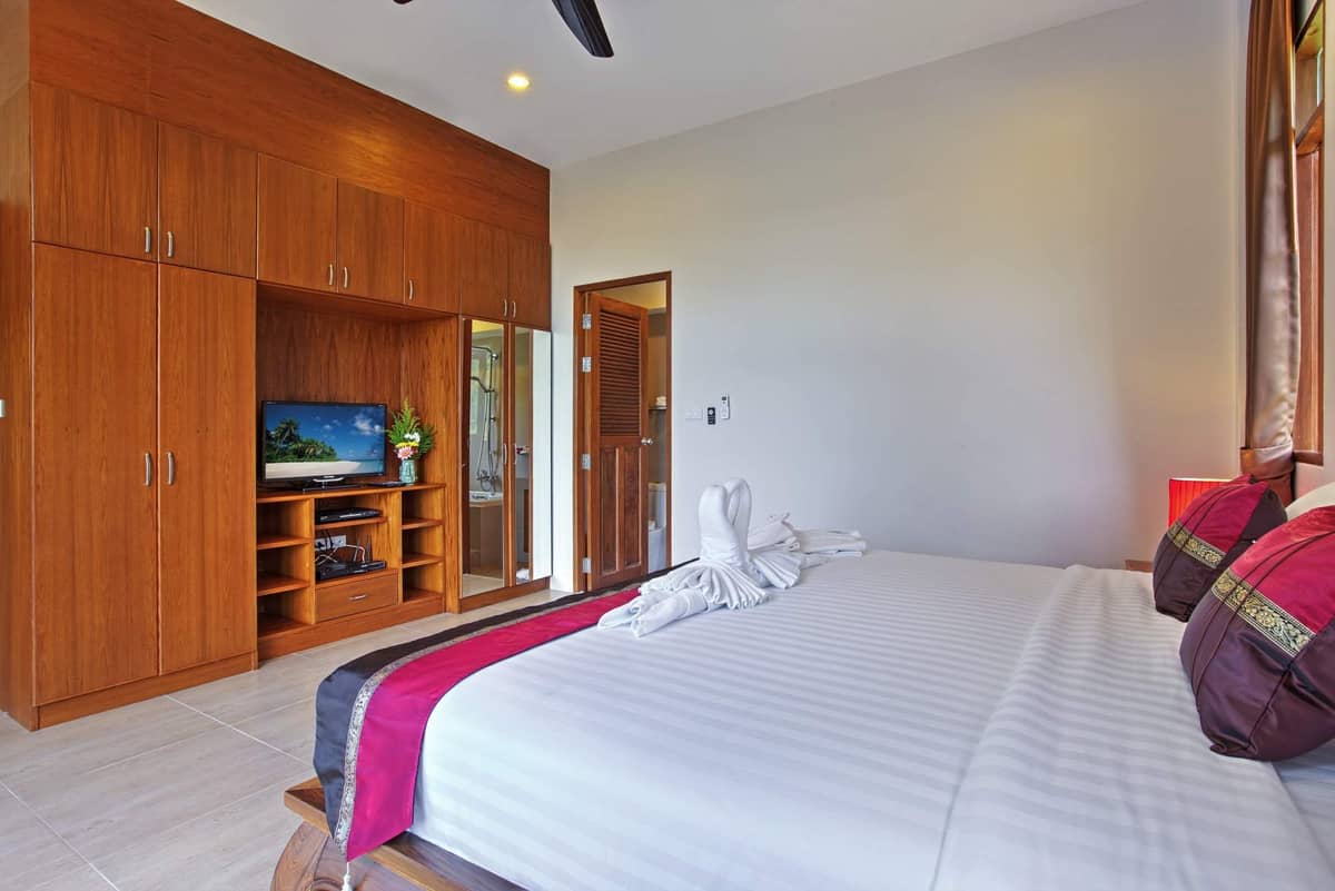 Rent villa Patong Hill 8, Thailand, Phuket, Patong | Villacarte