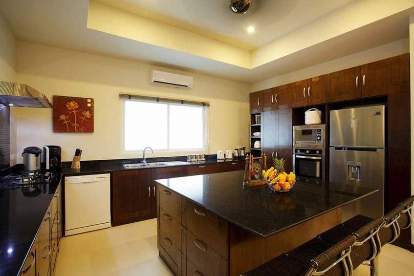 Rent villa Ivory, Thailand, Phuket, Nai Harn | Villacarte