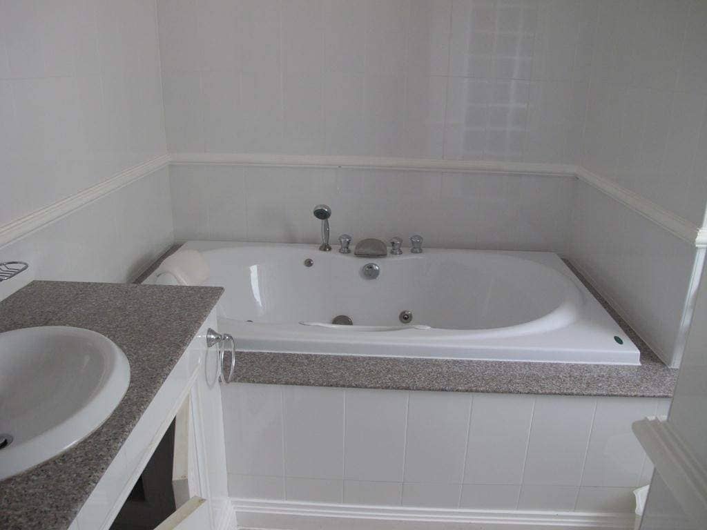 Продажа отеля Hella, Таиланд, Пхукет, Карон | Villacarte