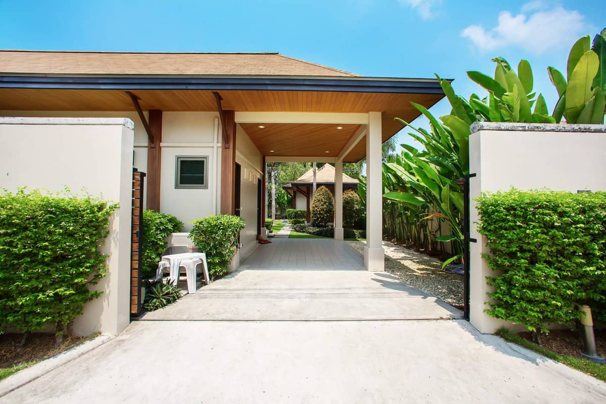 Rent villa Kokyang Hatiti, Thailand, Phuket, Nai Harn | Villacarte