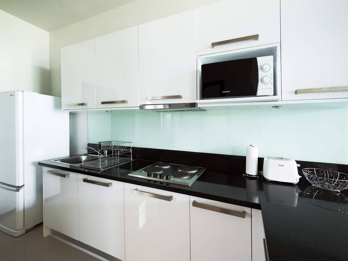 Rent villa Miriama, Thailand, Phuket, Nai Harn | Villacarte