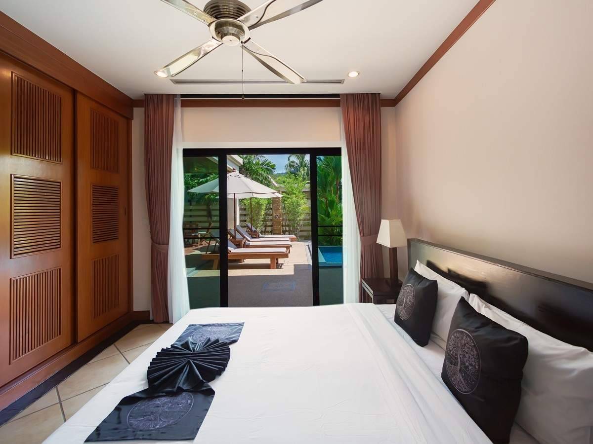 Rent villa Baan Bua Hoata, Thailand, Phuket, Nai Harn | Villacarte