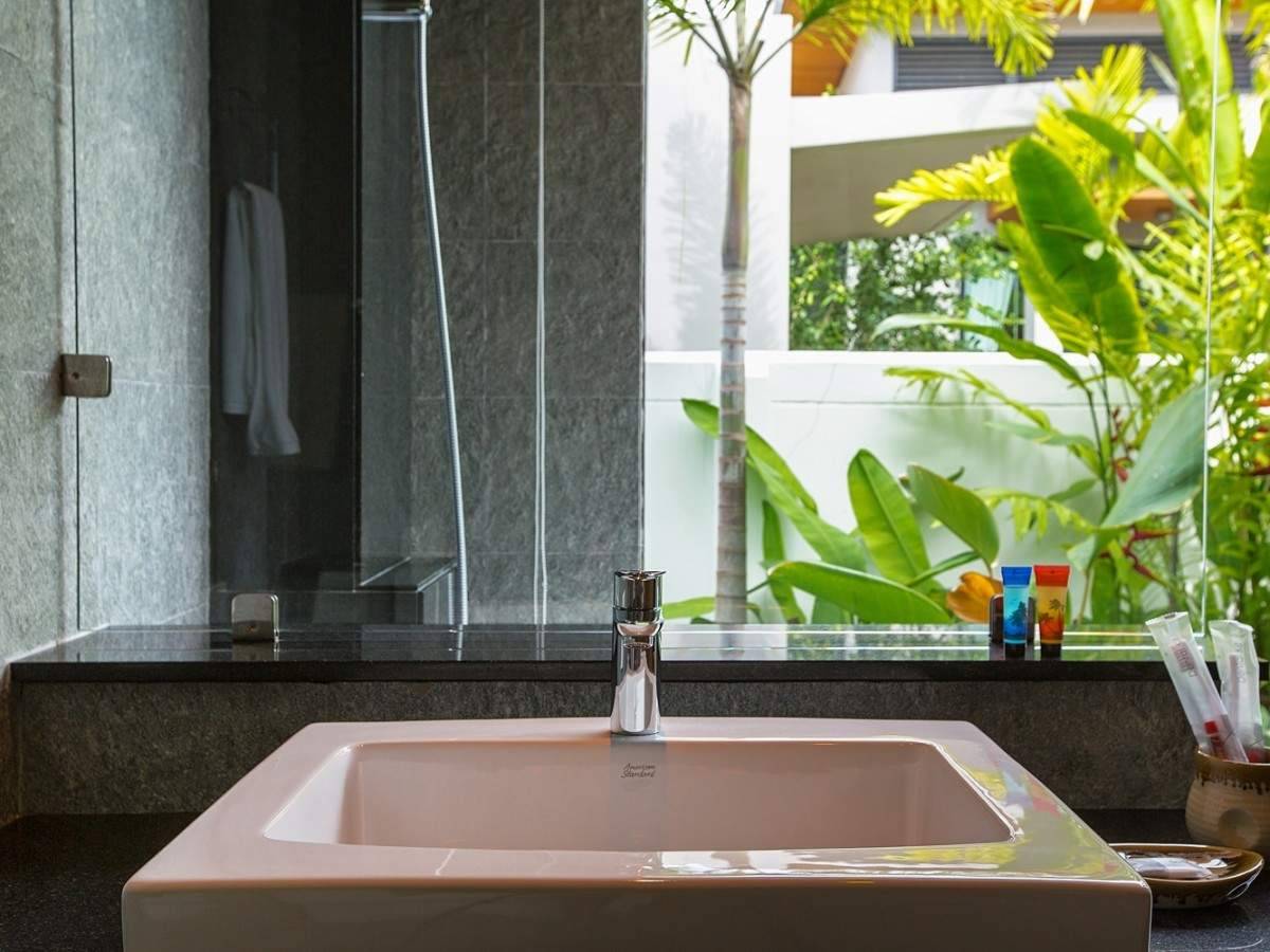 Rent villa Baan-Boondharik I Pulau, Thailand, Phuket, Nai Harn | Villacarte