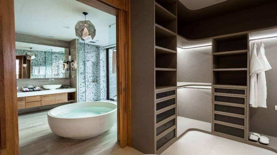 Rent villa Amarapura, Thailand, Phuket, Yamu Cape | Villacarte