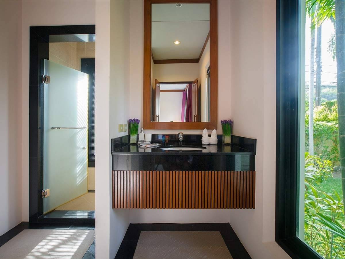 Rent villa BAAN BUA PRATUM  Pagai A3, Thailand, Phuket, Nai Harn | Villacarte