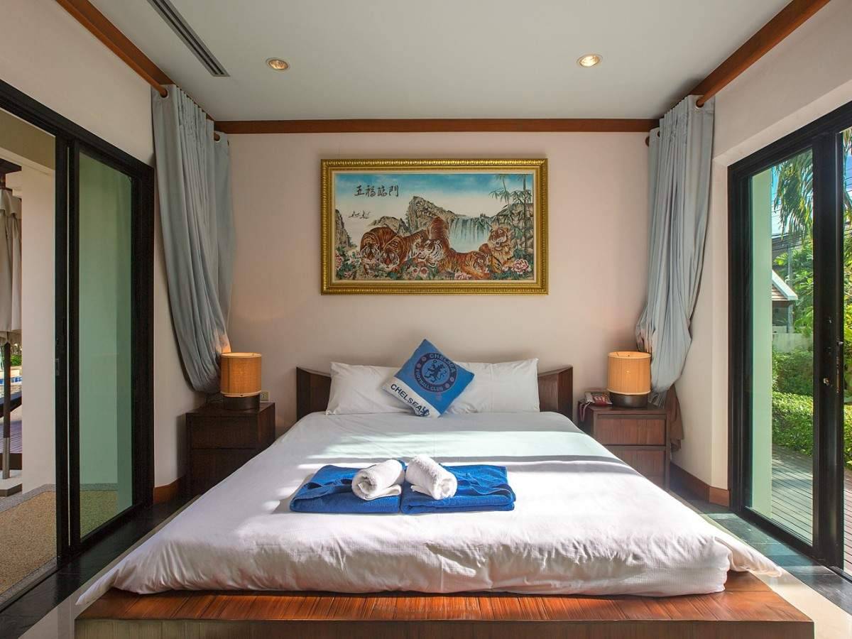 Rent villa BAAN BUA PRATUM  Pagai A3, Thailand, Phuket, Nai Harn | Villacarte