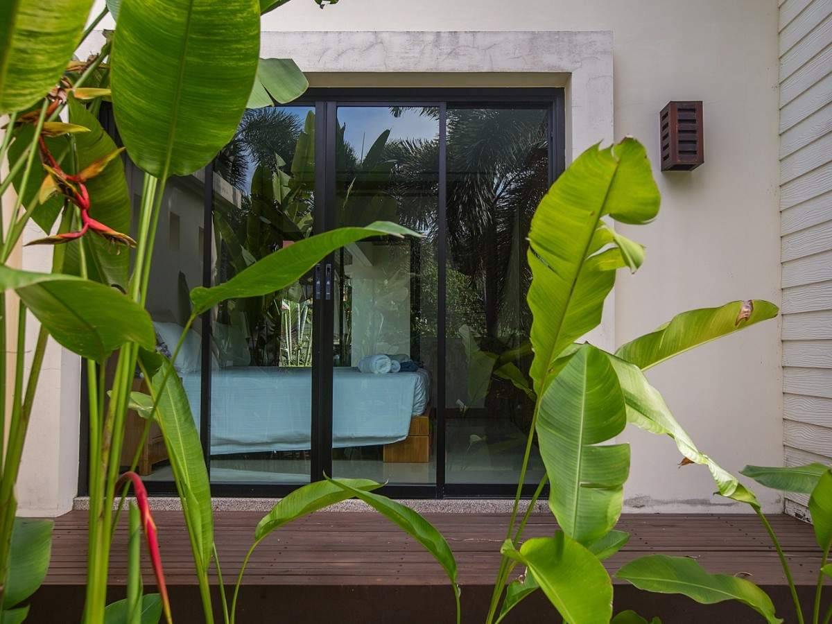 Rent villa BAAN BUA PRATUM  Pagai A3, Thailand, Phuket, Nai Harn | Villacarte