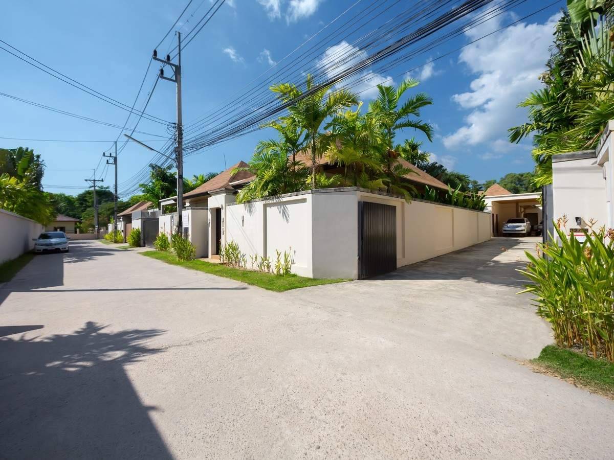 Rent villa Peata, Thailand, Phuket, Nai Harn | Villacarte
