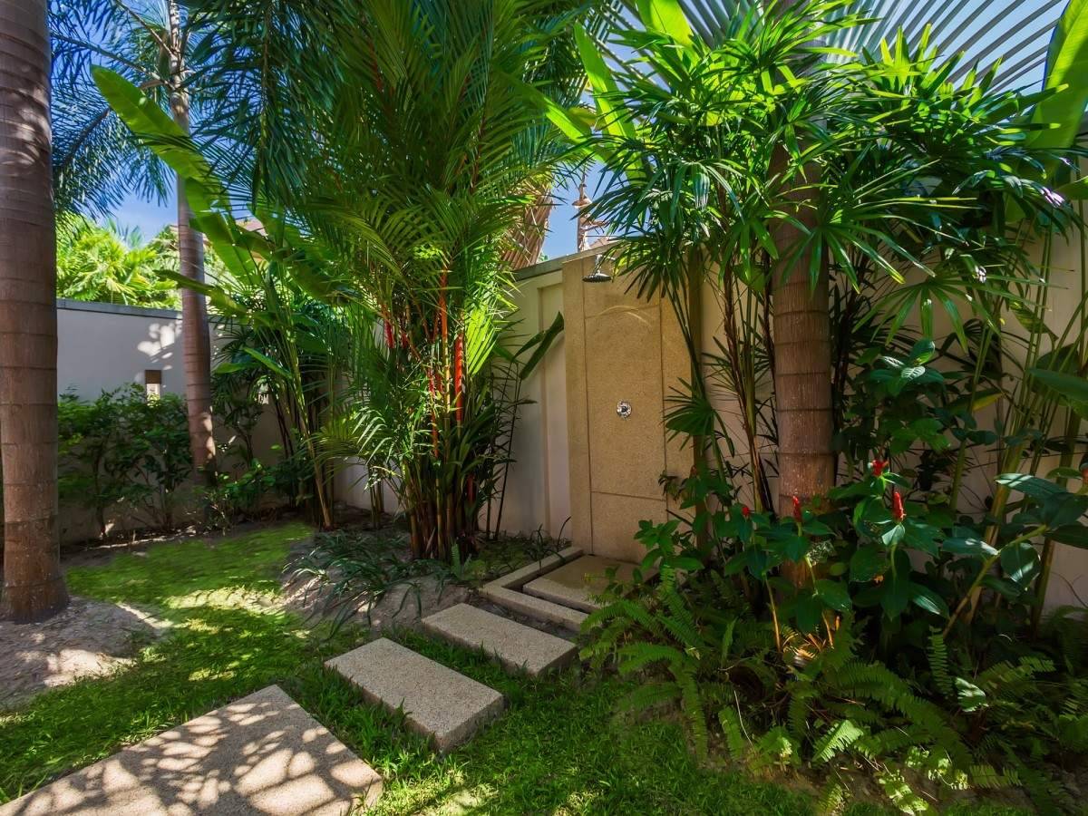 Rent villa Peata, Thailand, Phuket, Nai Harn | Villacarte