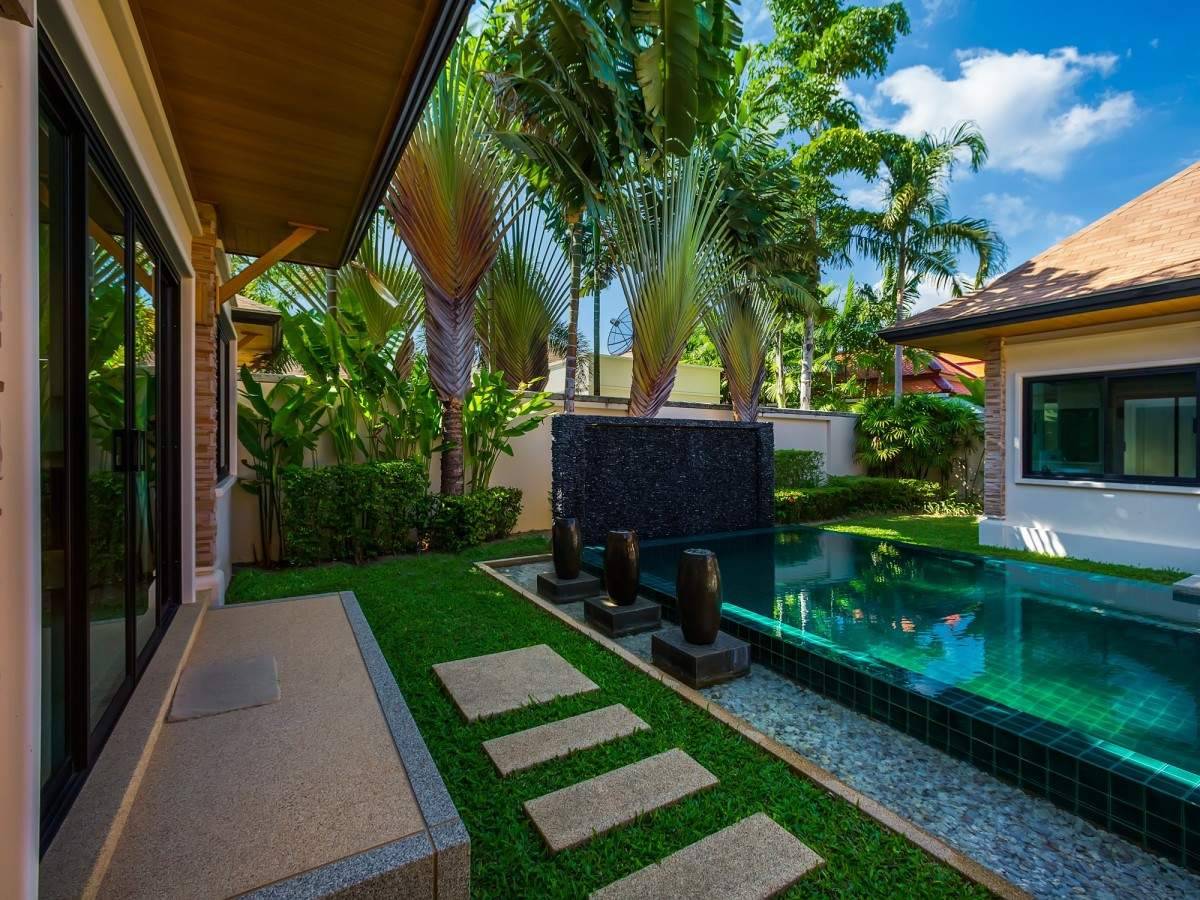 Rent villa Peata, Thailand, Phuket, Nai Harn | Villacarte