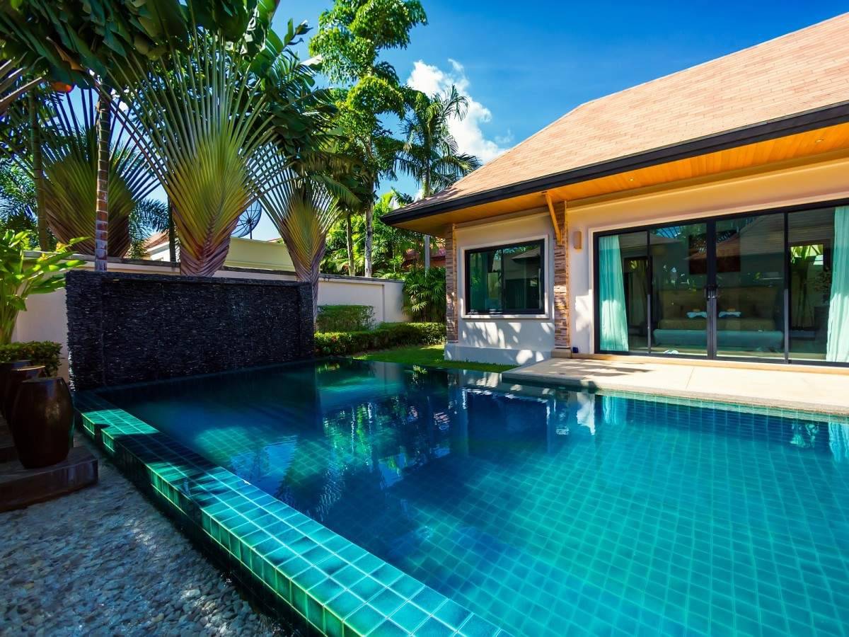 Rent villa Peata, Thailand, Phuket, Nai Harn | Villacarte