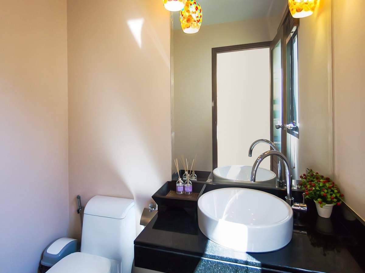 Rent villa Peata, Thailand, Phuket, Nai Harn | Villacarte