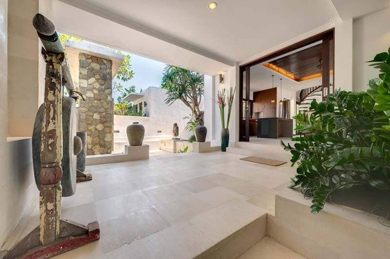 Rent villa Julia, Indonesia, Bali, Changu | Villacarte