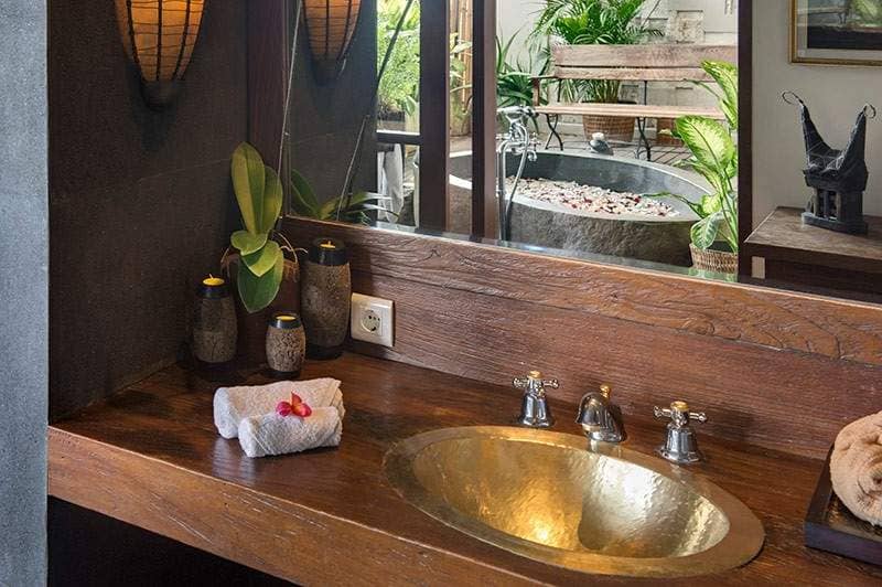 Rent villa Lucretia, Indonesia, Bali, Djimbaran | Villacarte