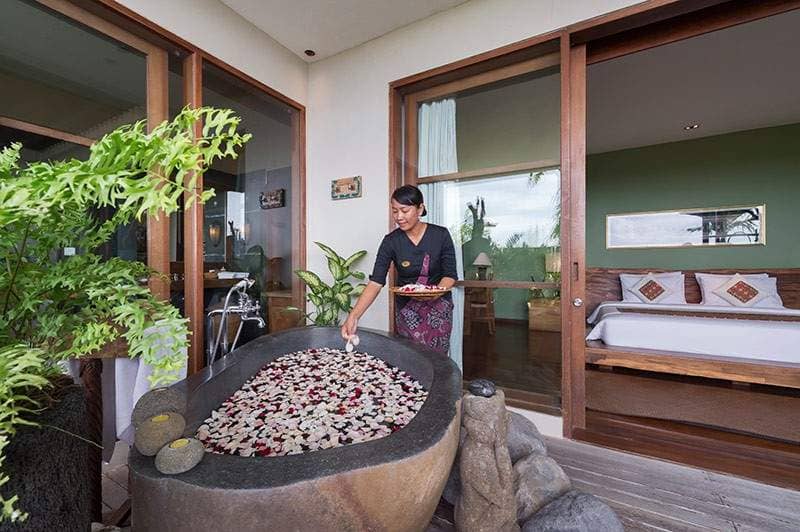 Rent villa Lucretia, Indonesia, Bali, Djimbaran | Villacarte