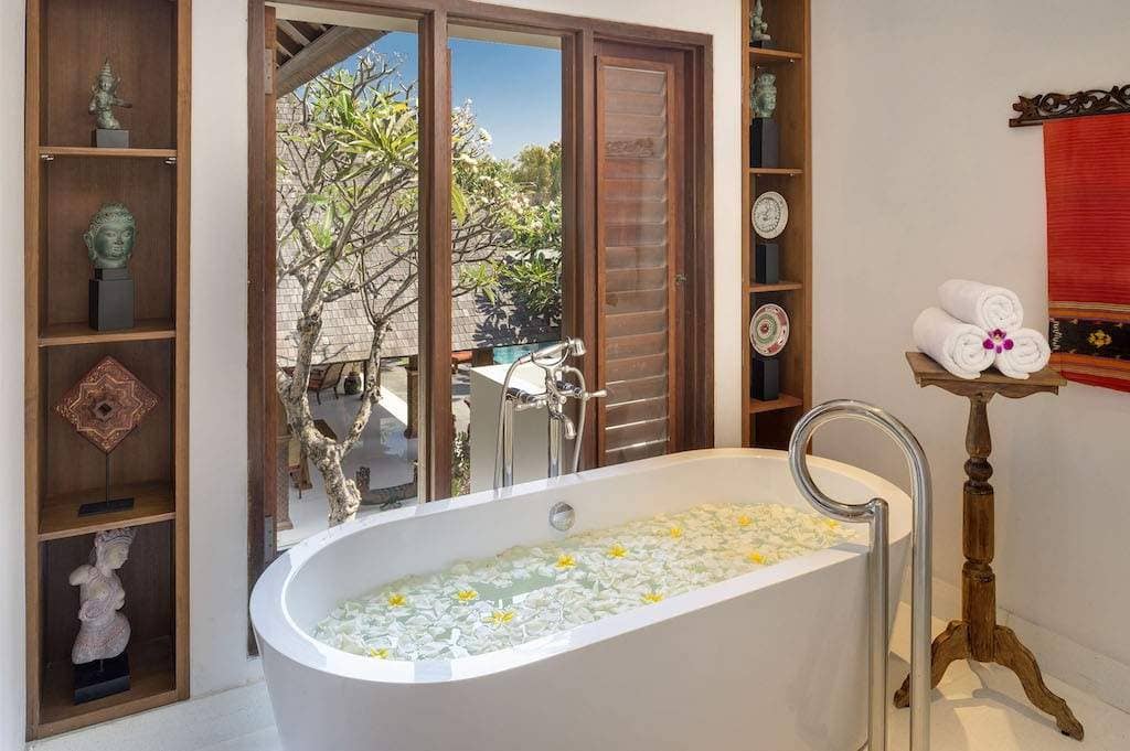 Rent villa Josephine, Indonesia, Bali, Seminjak | Villacarte