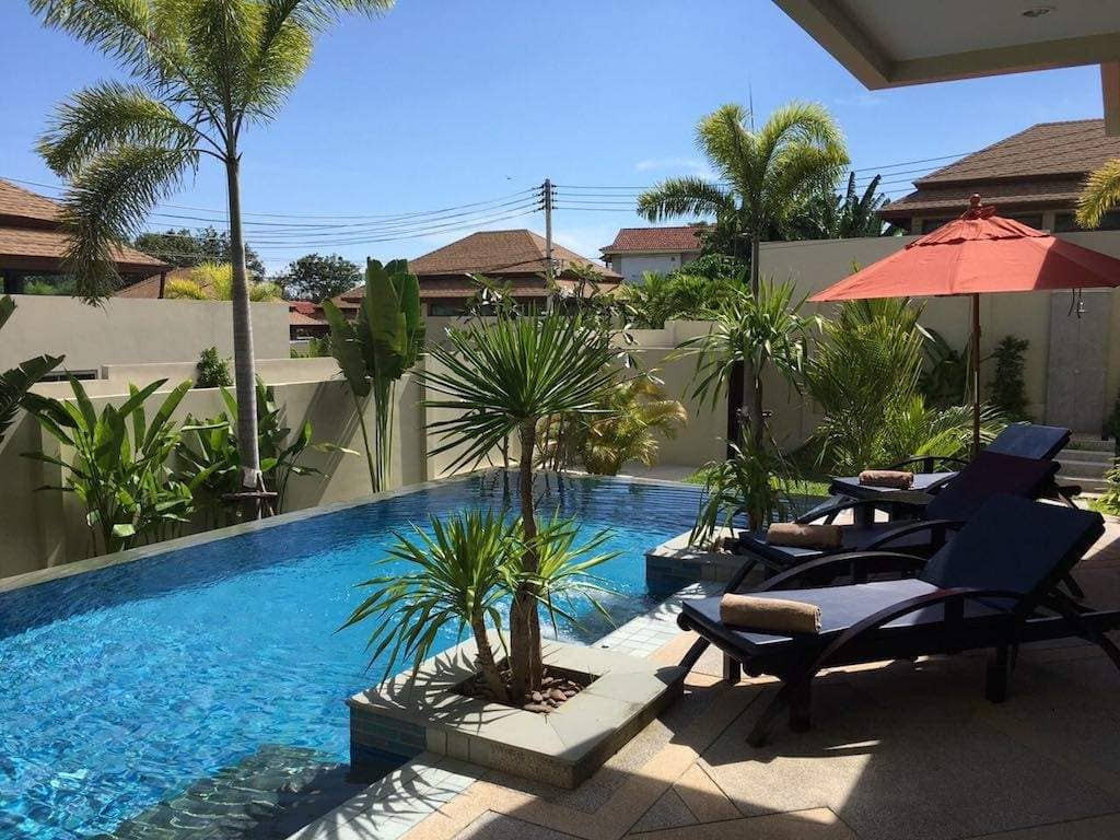 Rent villa Lorelei, Thailand, Phuket, Nai Harn | Villacarte