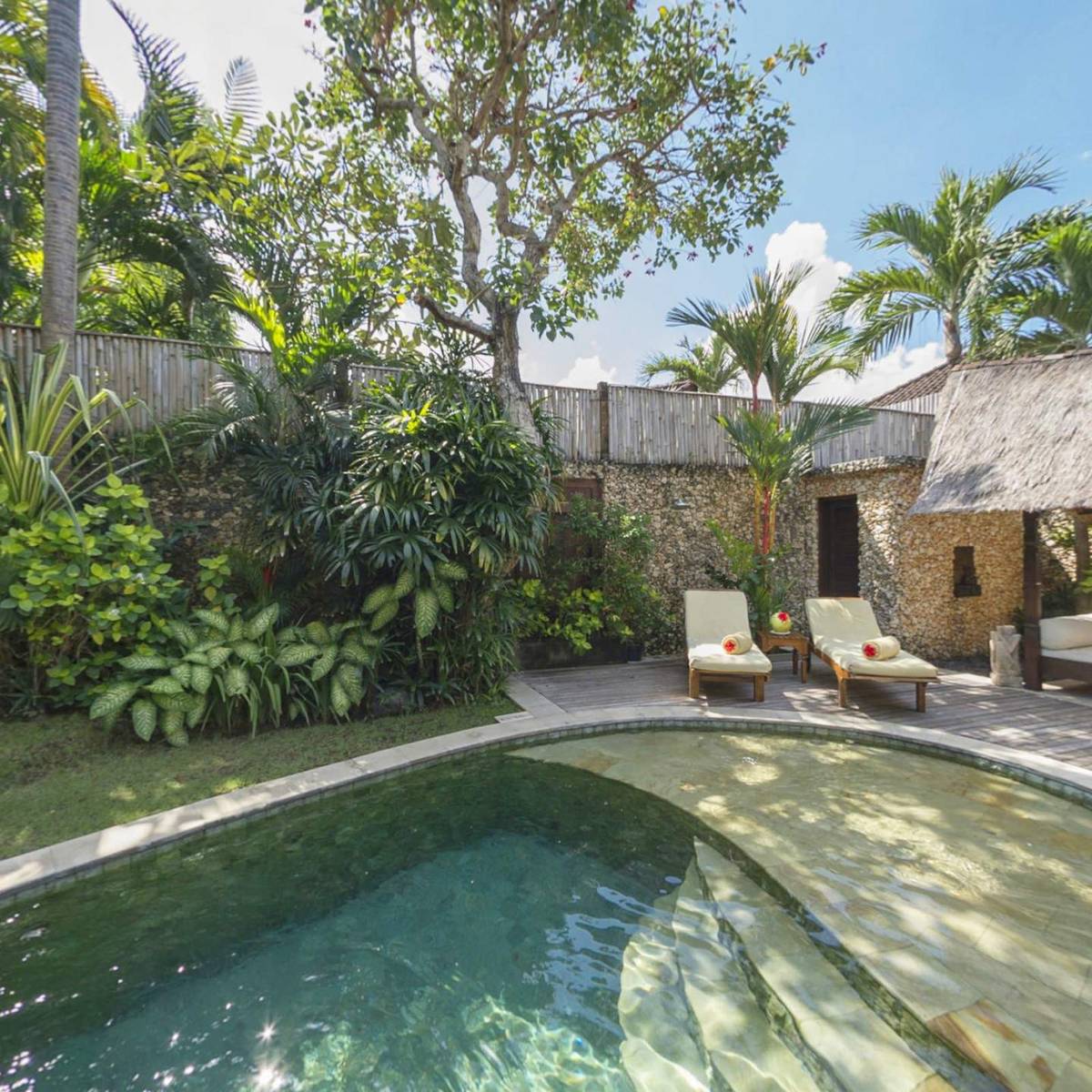 Rent villa Medea, Indonesia, Bali, Seminjak | Villacarte