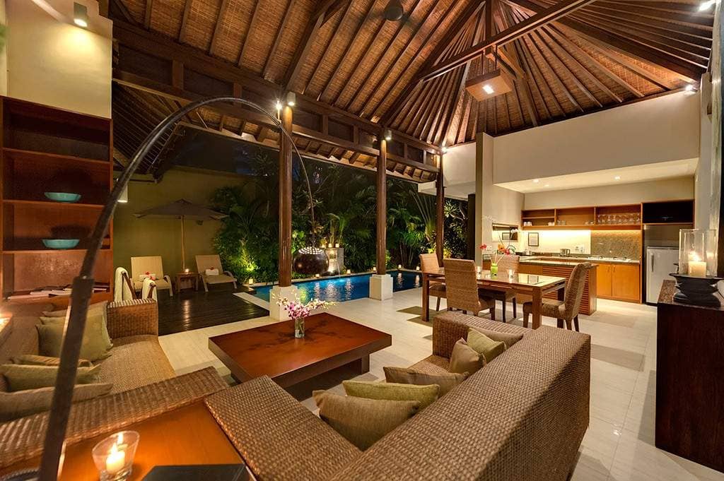 Rent villa Henrietta, Indonesia, Bali, Seminjak | Villacarte