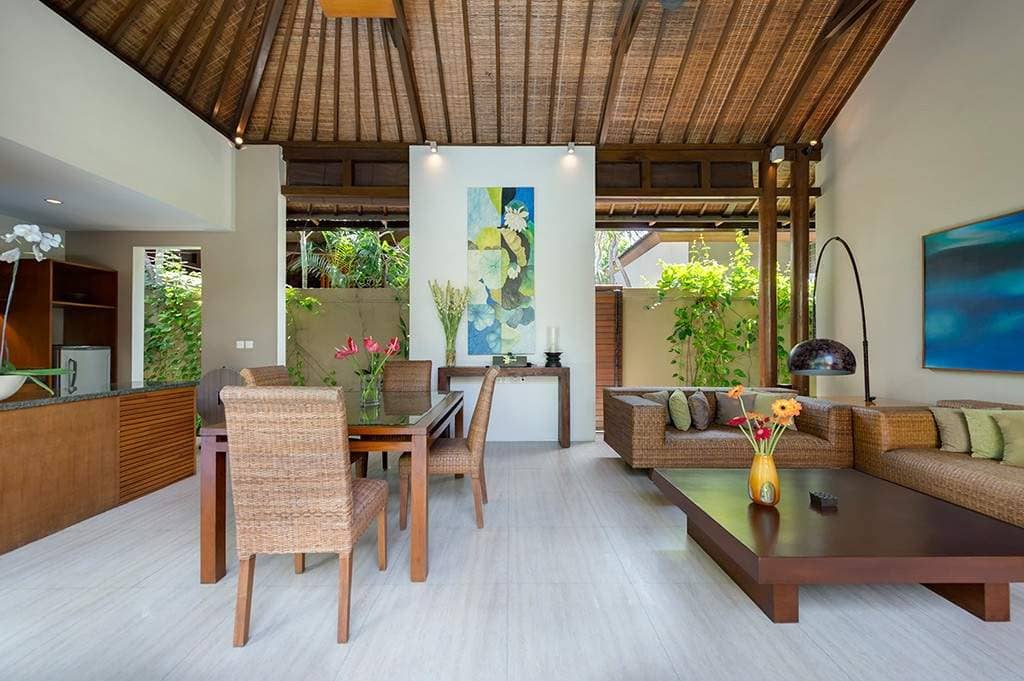 Rent villa Henrietta, Indonesia, Bali, Seminjak | Villacarte