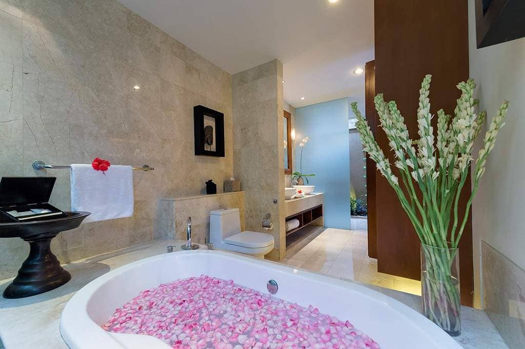 Rent villa Cleopatra, Indonesia, Bali, Seminjak | Villacarte