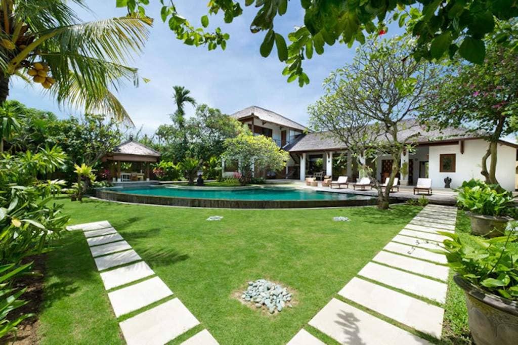 Rent villa Isabella, Indonesia, Bali, Seminjak | Villacarte