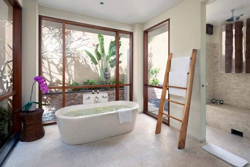 Rent villa Francoise, Indonesia, Bali, Seminjak | Villacarte