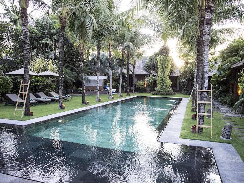 Rent villa Francoise, Indonesia, Bali, Seminjak | Villacarte