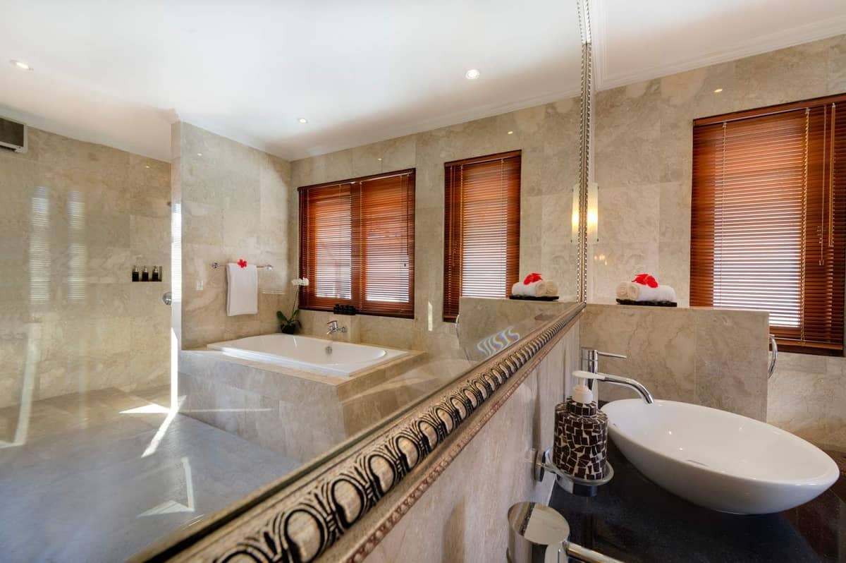 Rent villa Esther, Indonesia, Bali, Seminjak | Villacarte