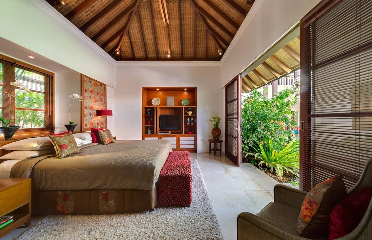 Rent villa Henrietta, Indonesia, Bali, Seminjak | Villacarte