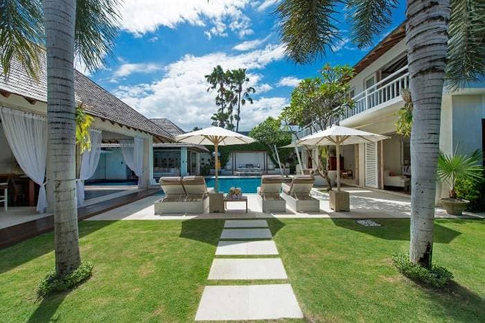 Rent villa Rowena, Indonesia, Bali, Seminjak | Villacarte