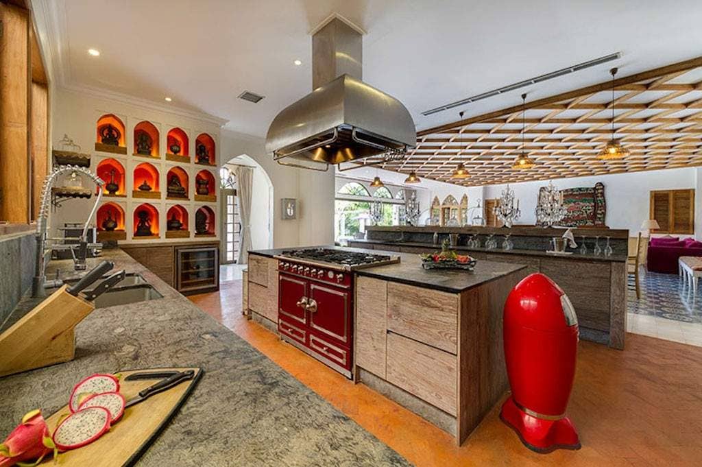 Продажа недвижимости villasayangdamour, Индонезия, Бали, Семиньяк | Villacarte