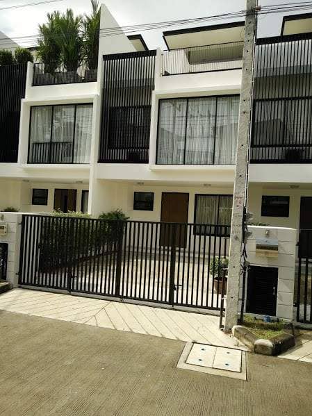 Townhouse Laguna Park