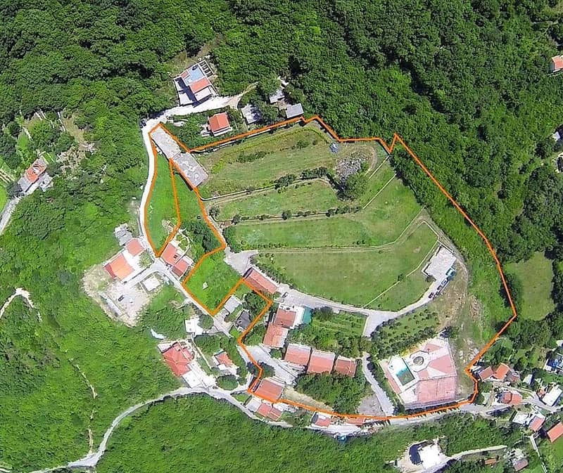 Land plot 
