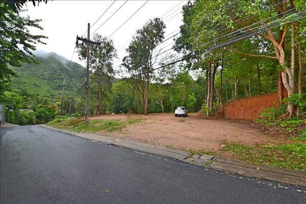 Land plot 