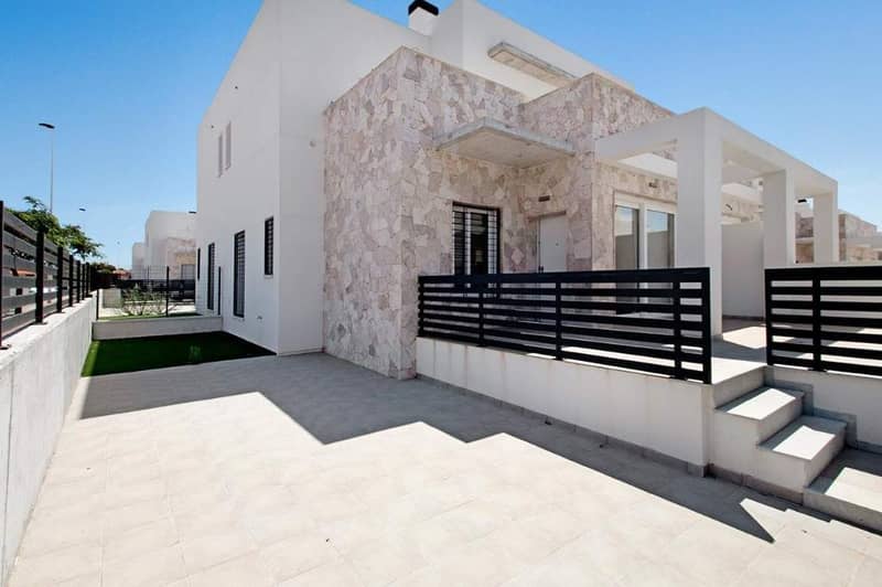 Продажа недвижимости  BREEZES, Испания, Коста Бланка, Торревьеха | Villacarte