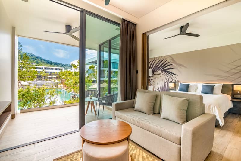 Apartments One Bedroom Suite Pool View