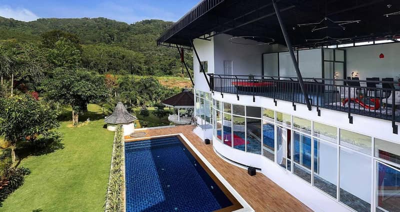 Villa Nap Dau Crown