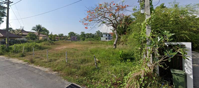 Land plot 