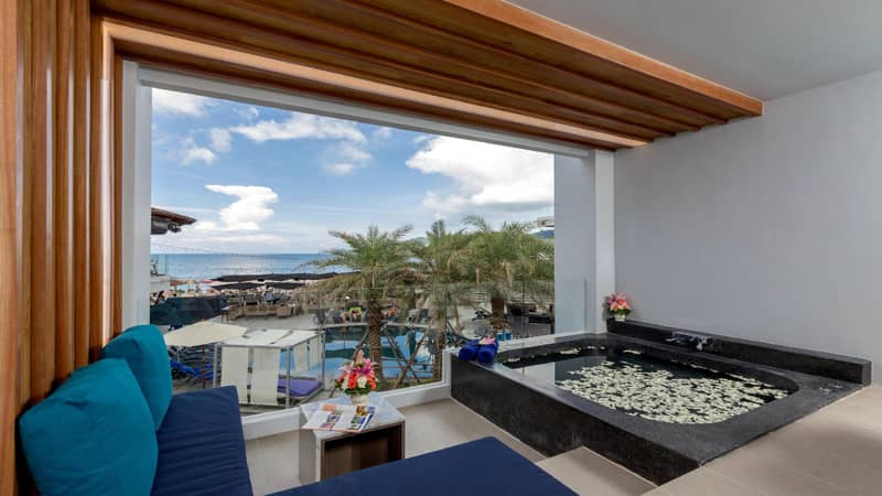 Продажа недвижимости The Bay and Beach Club, Таиланд, Пхукет, Патонг | Villacarte
