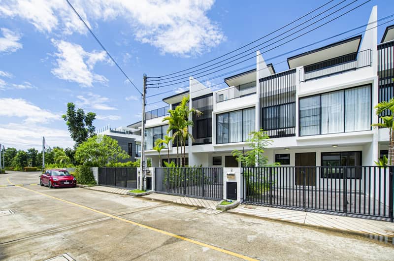 Townhouse Laguna Park 65/121