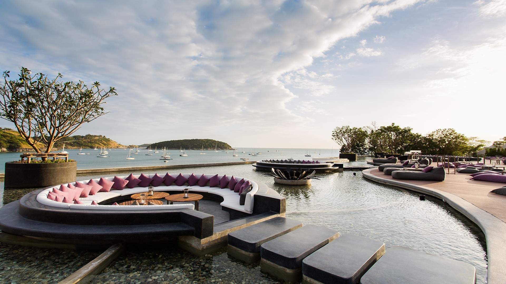 Rent apartments Ocean View, Thailand, Phuket, Nai Harn | Villacarte